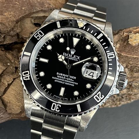 rolex 16610 submariner gold.